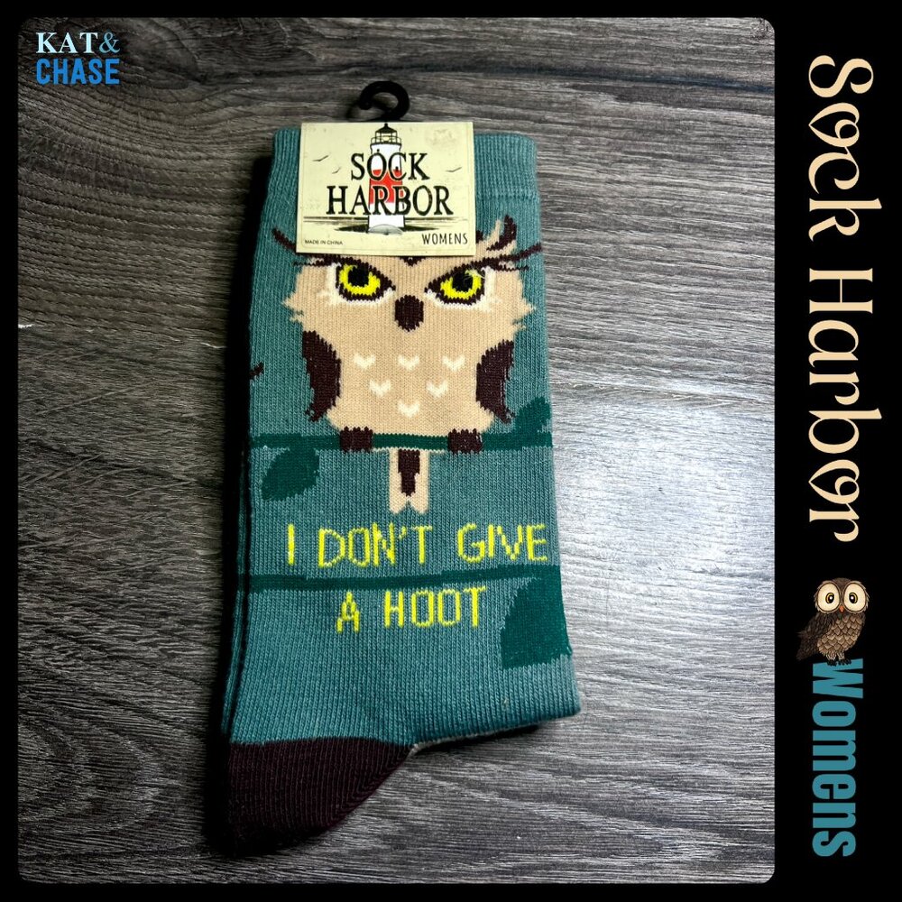 NWT Sock Harbor Women's Novelty Socks I Don't Give a Hoot Owl Green Tan